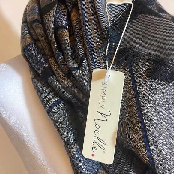 Simply Novelle Women’s Scarf, Color; diff. greys, black, blue’s, diff. brown’s - Picture 8 of 16